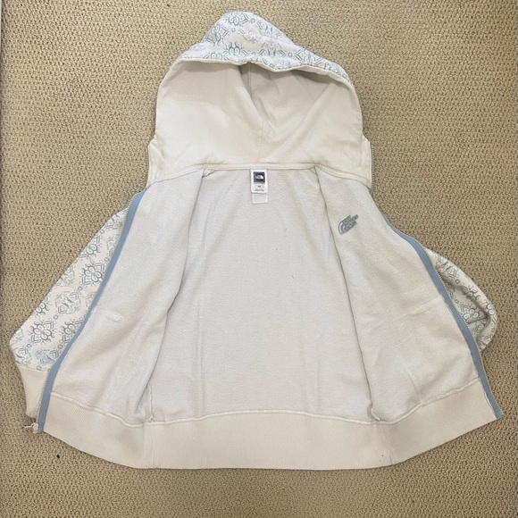 The North Face Full Zip Hoodie Women’s Medium - Picture 5 of 6